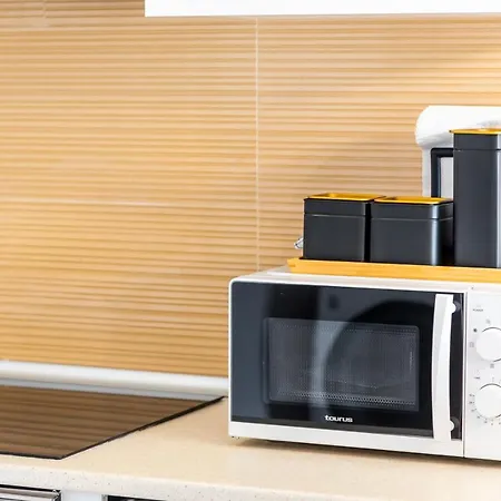 아파트 Atlantic Smart Home, Hi-end Services, Media Stream 아데제